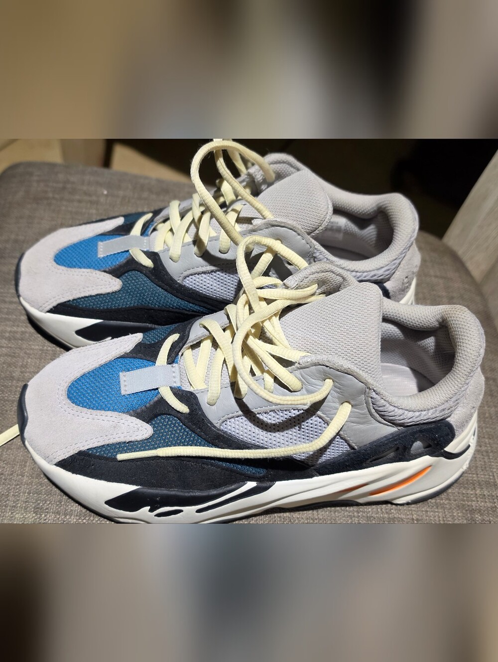 Adidas Yeezy Boost 700 Wave Runner Grey Chalk White Blk B75571 SZ 5.5 Or 5 1/2